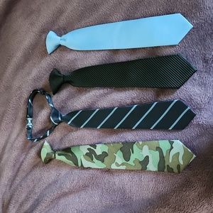 Lot of 4 Boys Clip Ties Medium